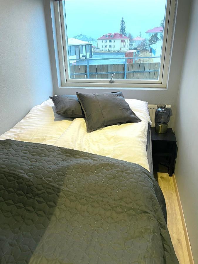 Lovely Apartment With Hot Tub Access Akureyri Exterior photo